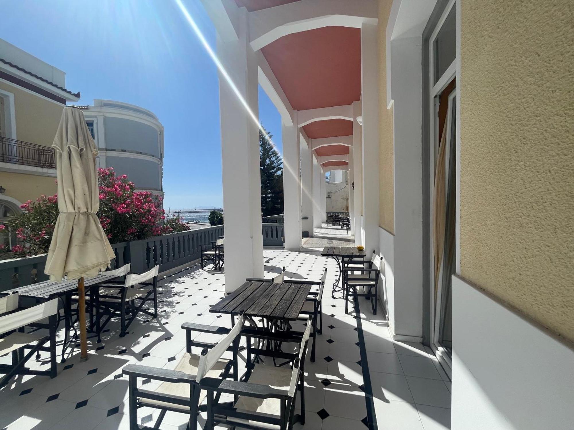Tinion Urban Hotel Tínos Exteriér fotografie